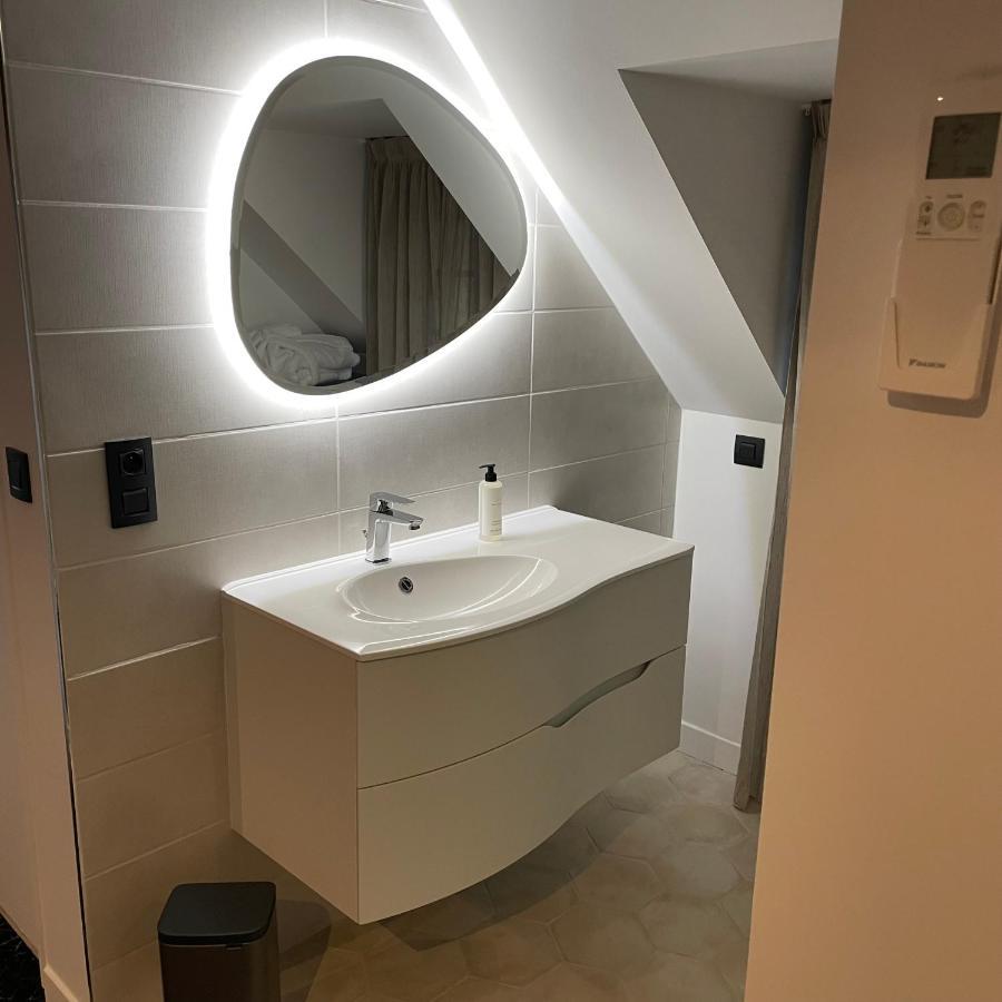 Le Sainte Jeanne Hotel Cormeilles-en-Vexin Eksteriør billede
